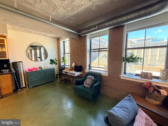 $3,000 | 916 G St. Northwest, Unit 605, Washington, DC 20001