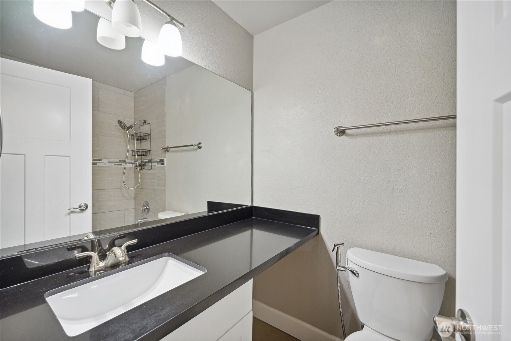 1816 225th Street Southeast Bothell, WA 98021 - Photo 12 of 20