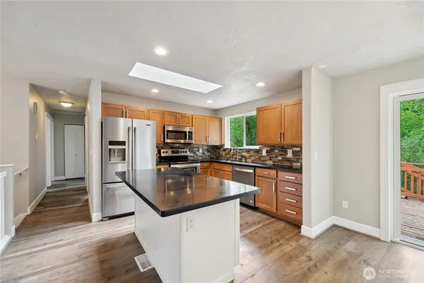 $3,600 | 1816 225th Street Southeast, Bothell, WA 98021