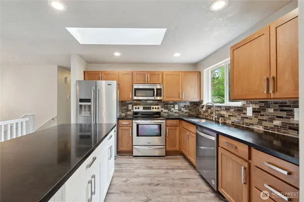 $3,600 | 1816 225th Street Southeast, Bothell, WA 98021