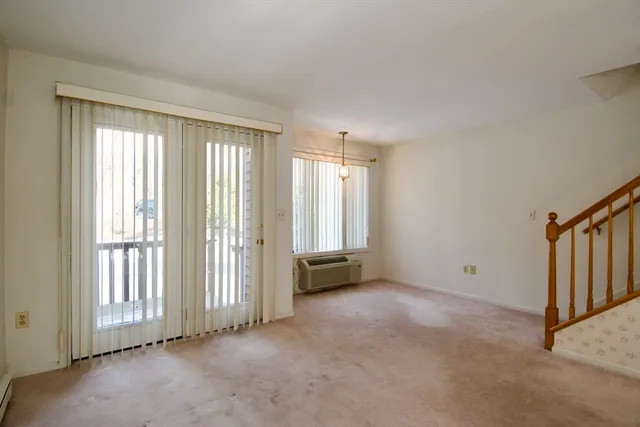 $299,900 | 575 Bridge Road, Unit 127, Northampton, MA 01062