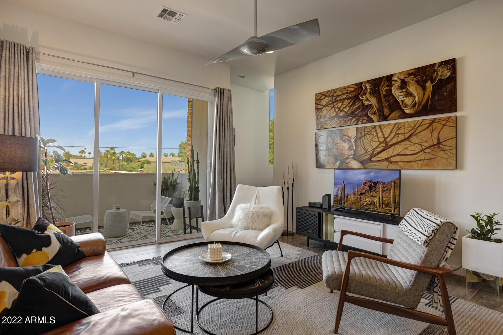 325 East Coronado Road, Unit 4 Phoenix, AZ 85004 - Photo 14 of 35 27_325_E_Coronado_Rd_4__27_mls