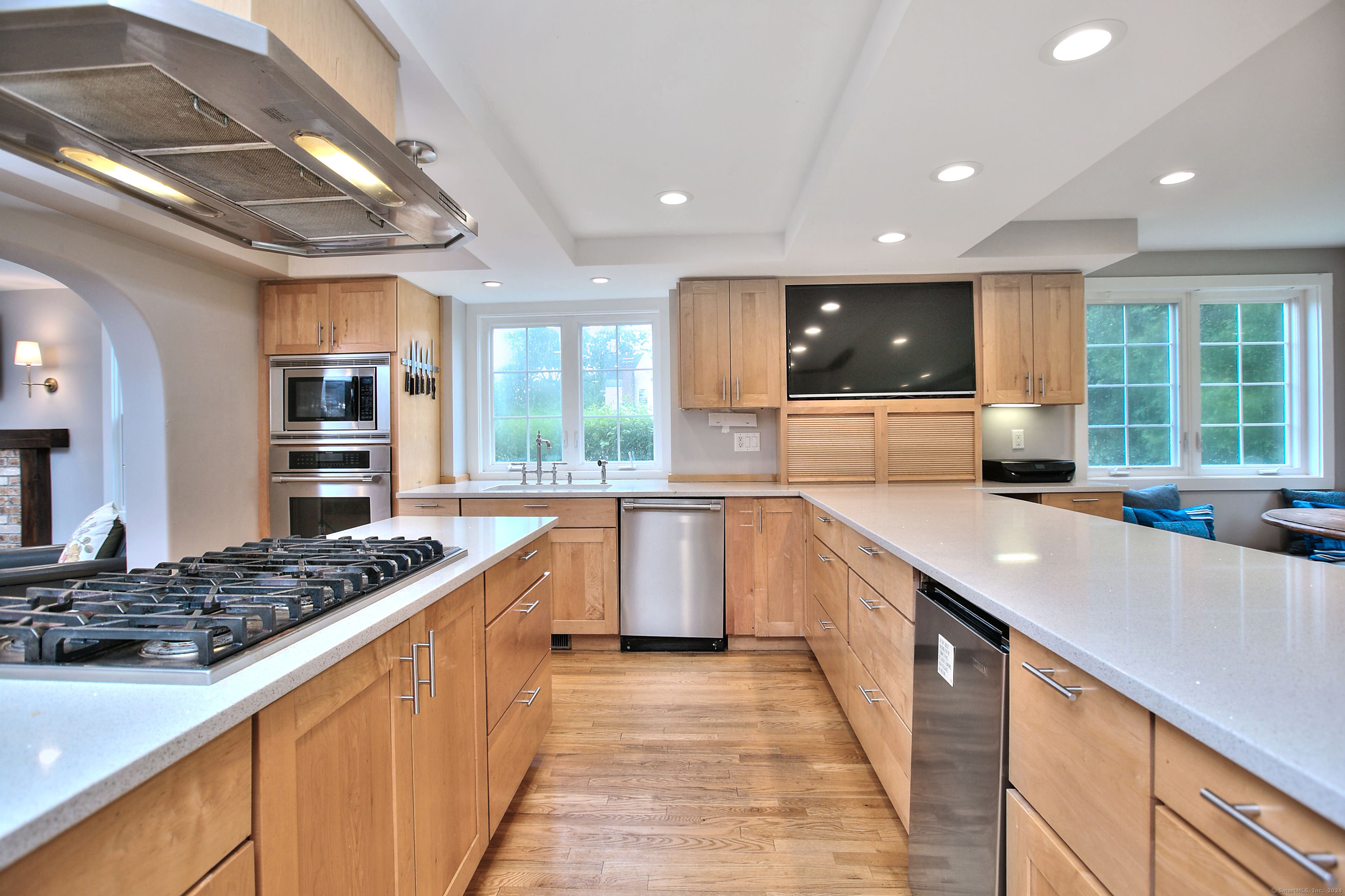8 Bauer Place Westport, CT 06880 - Photo 12 of 37