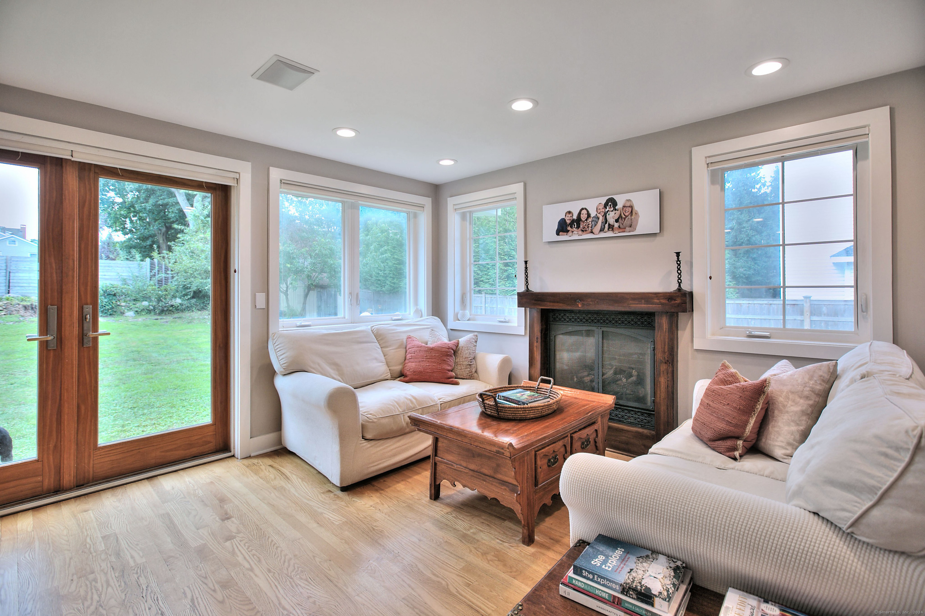 8 Bauer Place Westport, CT 06880 - Photo 17 of 37