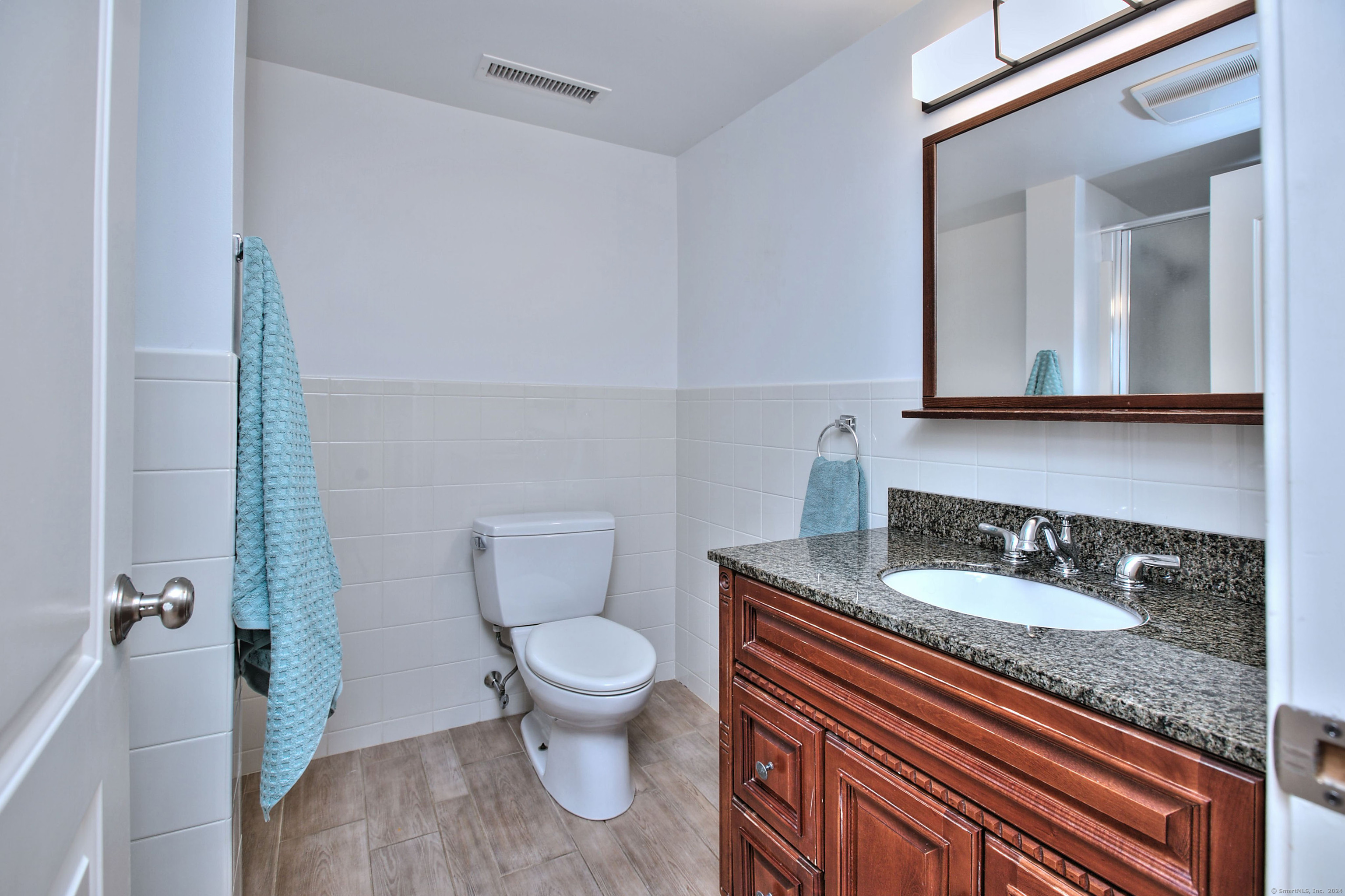 8 Bauer Place Westport, CT 06880 - Photo 32 of 37