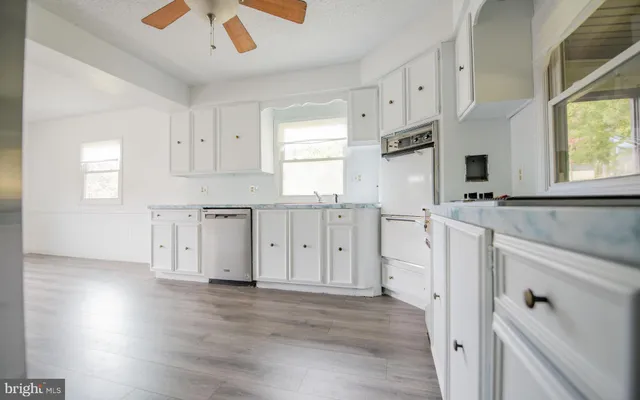 $204,199 | 6 Oak Lane, Lock Haven, PA 17745