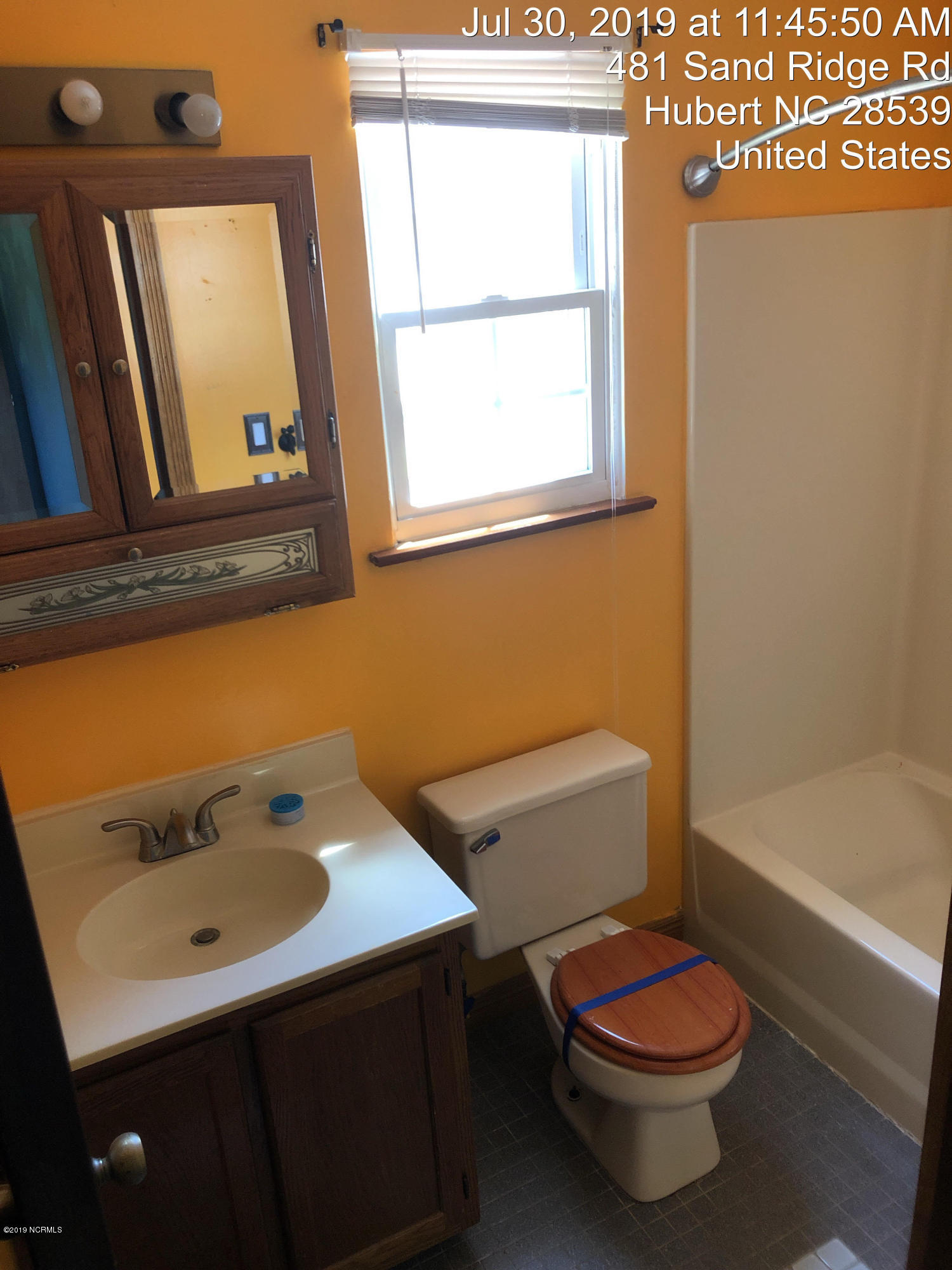481 Sand Ridge Road Hubert, NC 28539 - Photo 8 of 14 bath 4
