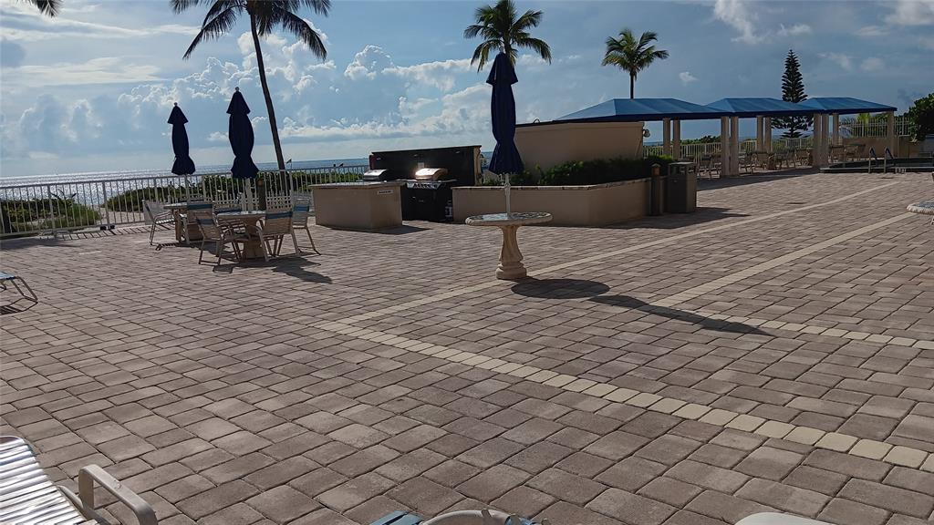 2000 South Ocean Boulevard, Unit 2L Lauderdale-by-the-Sea, FL 33062 - Photo 33 of 41 a living room with furniture