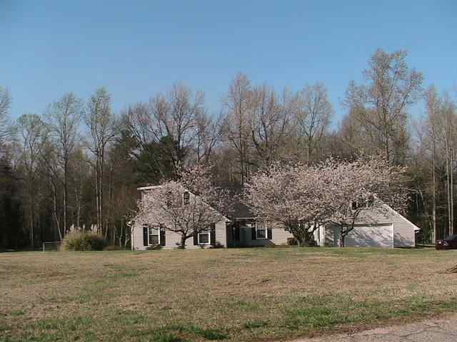 33 Shellstone Drive Fountain Inn, SC 29644 - Photo 1 of 25 Gallery Image 1