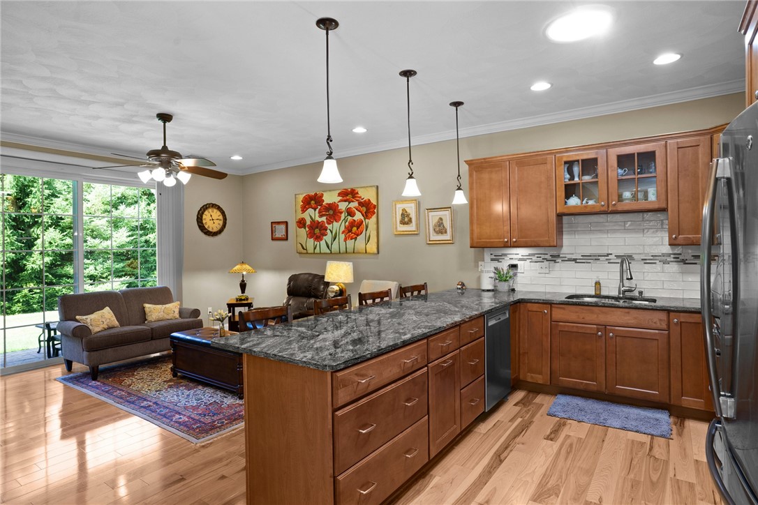 41 Breakneck Hill Road, Unit 26 Lincoln, RI 02865 - Photo 17 of 42 Gallery Image 17