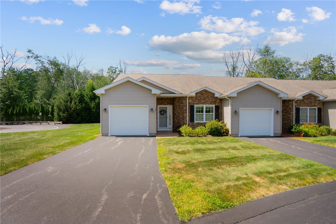 41 Breakneck Hill Road, Unit 26 Lincoln, RI 02865 - Photo 2 of 42 Gallery Image 2