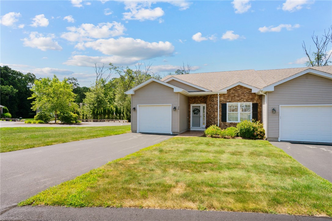 41 Breakneck Hill Road, Unit 26 Lincoln, RI 02865 - Photo 4 of 42 Gallery Image 4