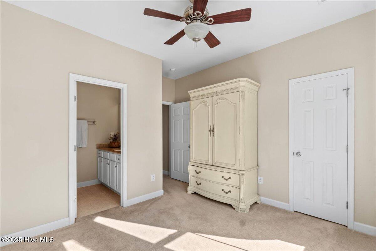 7650 Front Street, Unit 3 Sunset Beach, NC 28468 - Photo 21 of 37 En-suite Bathroom in Guest Bed