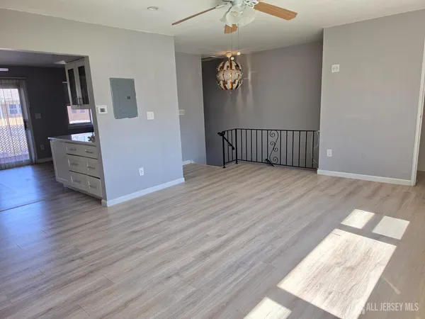 $301,000 | 192 Evergreen Road, Unit 7B, Edison, NJ 08837