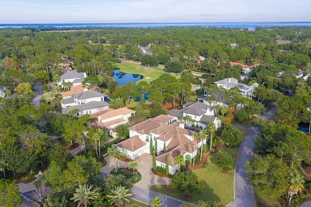 $3,950,000 | 3203 Bay Estates Circle, Miramar Beach, FL 32550