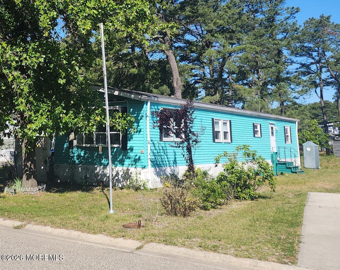 26 Raccoon Avenue Whiting, NJ 08759 - Photo 2 of 8 racoon front