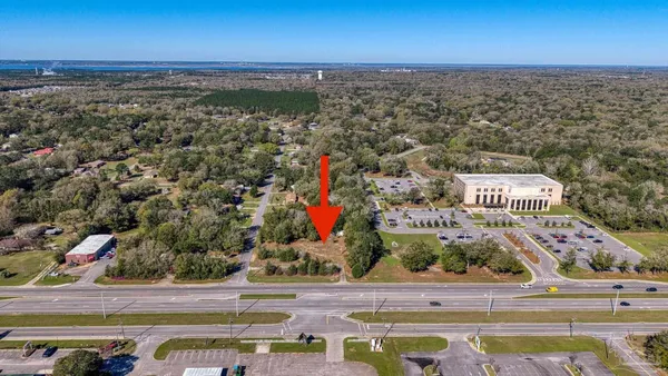 $250,000 | 3981 Avalon Boulevard, Milton, FL 32583