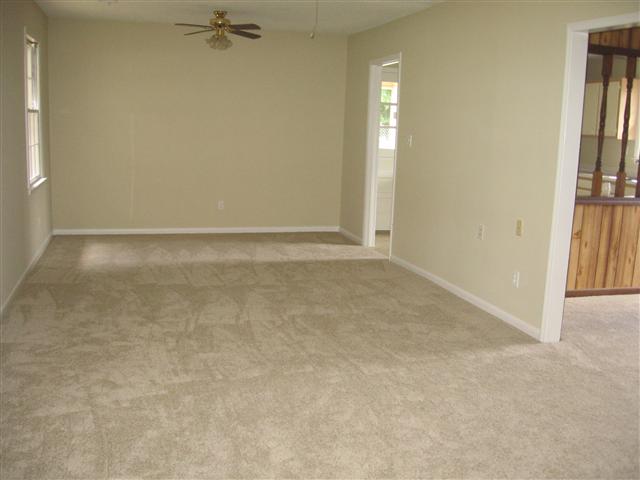2402 Rolling Green Road Anderson, SC 29621 - Photo 6 of 11