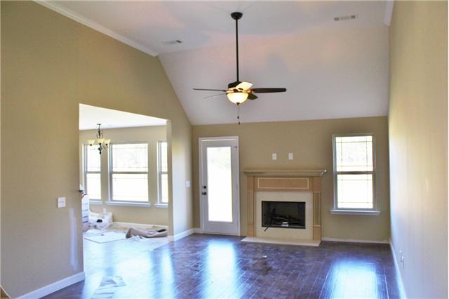 1006 Legends Way Lebanon, TN 37090 - Photo 3 of 17 Gallery Image 3