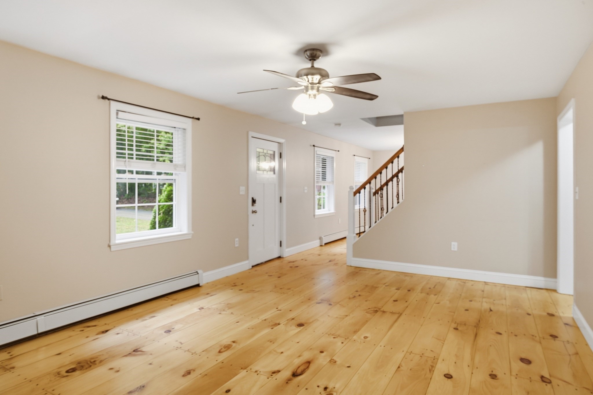 108 Dunn Road Ashburnham, MA 01430 - Photo 4 of 29 Gallery Image 4