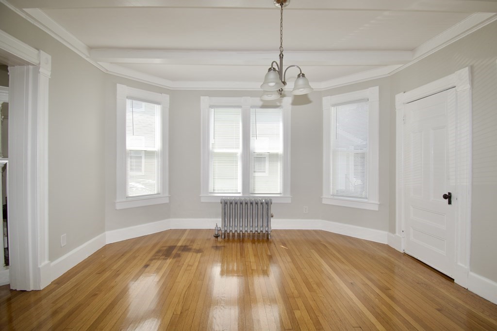 76 Mapledell Street Springfield, MA 01109 - Photo 16 of 32 Gallery Image 16