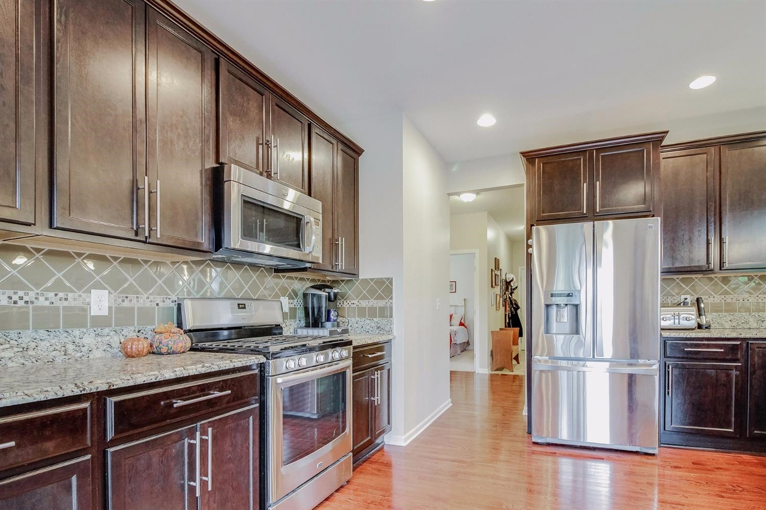 661 Park Lane Road Chelsea, MI 48118 - Photo 8 of 10 Photo 8