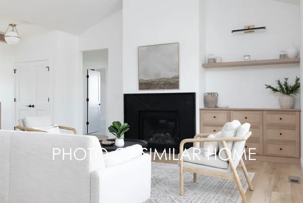 $689,900 | 2590 North Stellita Circle, De Pere, WI 54115