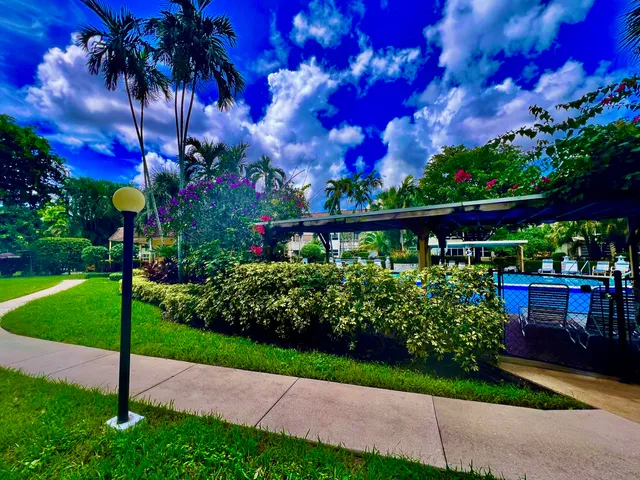 $154,000 | 5141 West Oakland Park Boulevard, Unit 201, Lauderdale Lakes, FL 33313