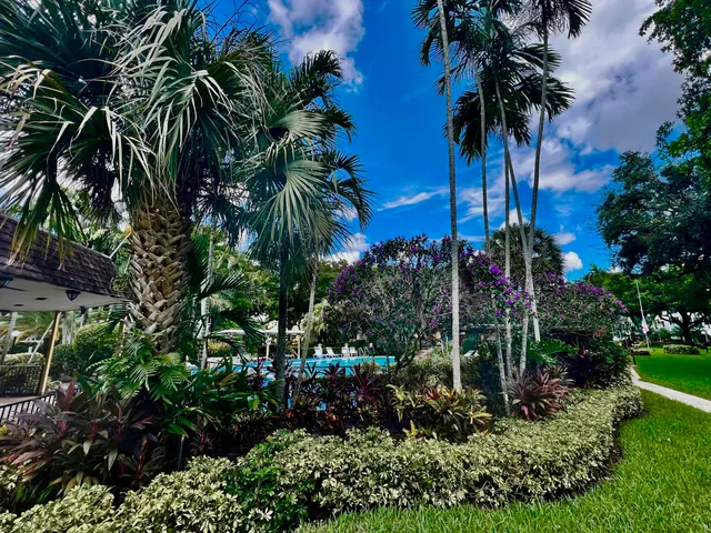 $154,000 | 5141 West Oakland Park Boulevard, Unit 201, Lauderdale Lakes, FL 33313