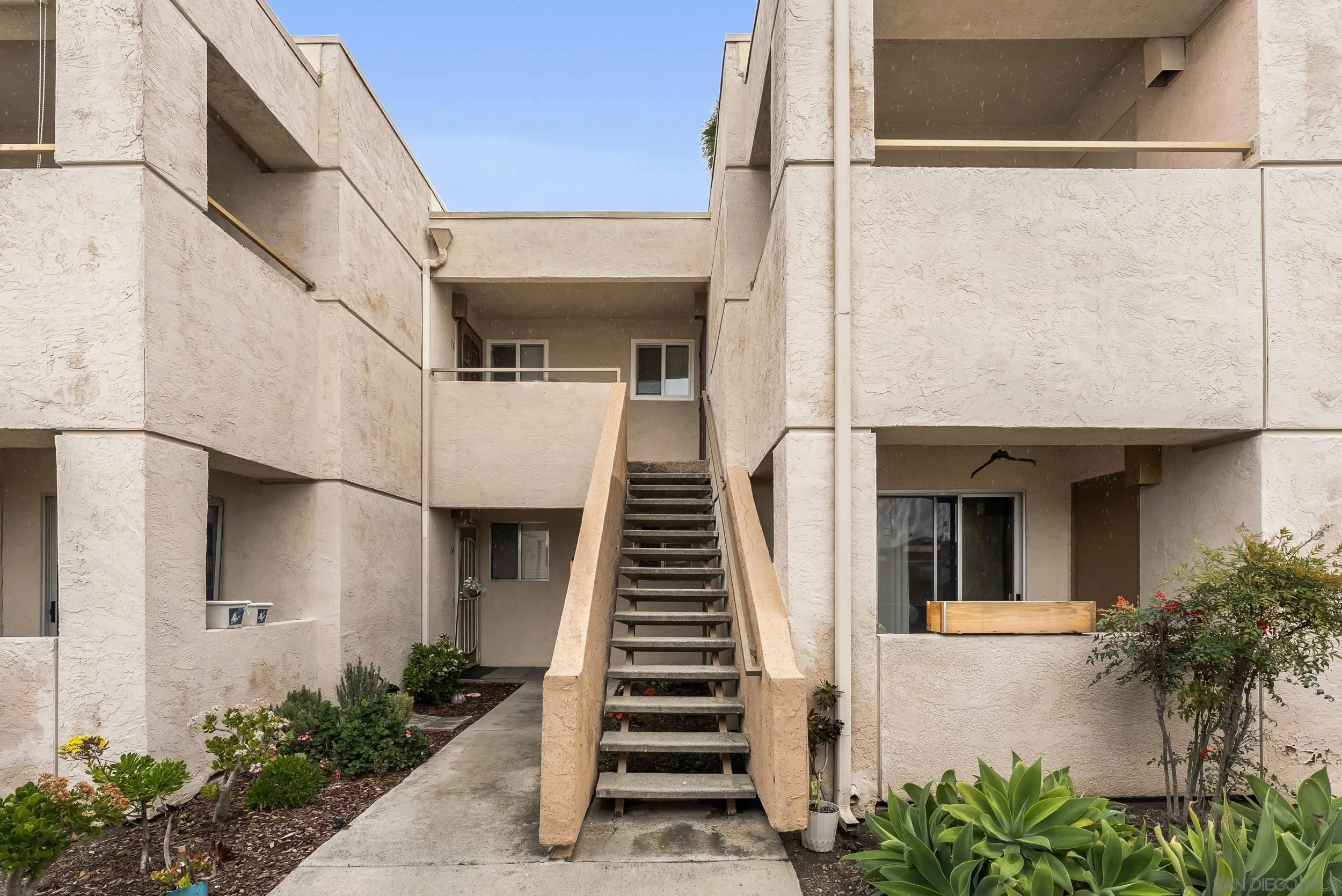 830 Broadway, Unit 15 El Cajon, CA 92021 - Photo 2 of 21 a view of a entryway of the house