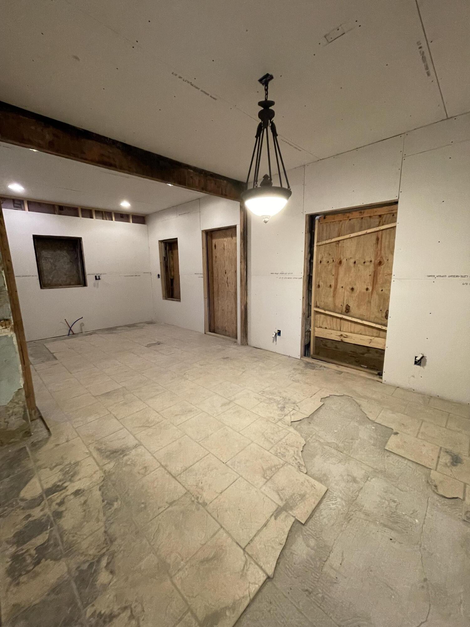 13965 Prairie Road Three Oaks, MI 49128 - Photo 9 of 21 IMG_3290 (002)