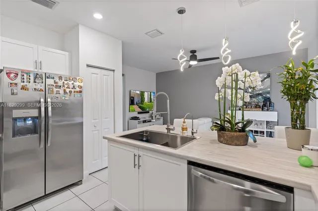 $495,000 | 21018 Northeast 8th Avenue, Unit 21018, Miami, FL 33162