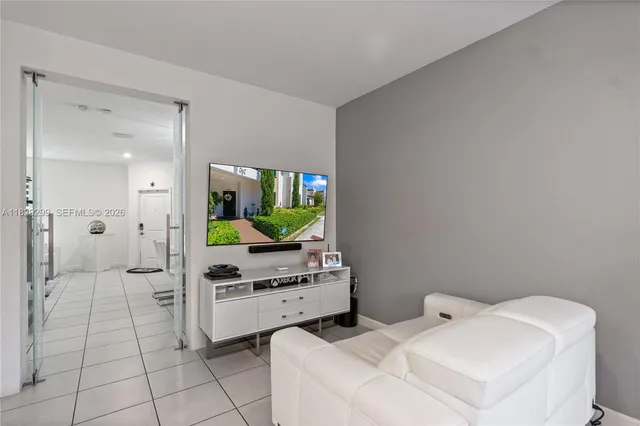 $495,000 | 21018 Northeast 8th Avenue, Unit 21018, Miami, FL 33162