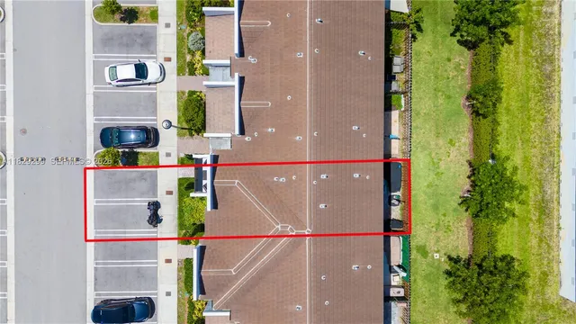 $495,000 | 21018 Northeast 8th Avenue, Unit 21018, Miami, FL 33162