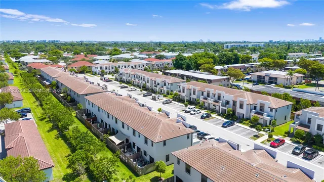 $495,000 | 21018 Northeast 8th Avenue, Unit 21018, Miami, FL 33162