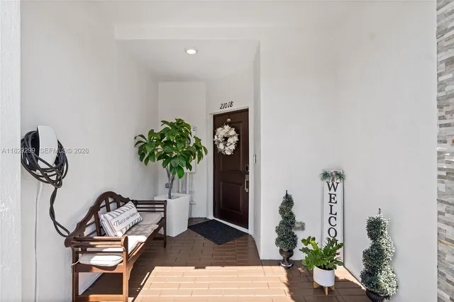 $495,000 | 21018 Northeast 8th Avenue, Unit 21018, Miami, FL 33162