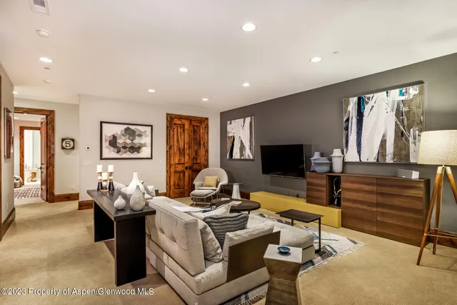 $135,000 | 537 Race Street, Aspen, CO 81611