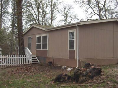 879 Three Pines Road Grants Pass, OR 97526 - Photo 1 of 15 1