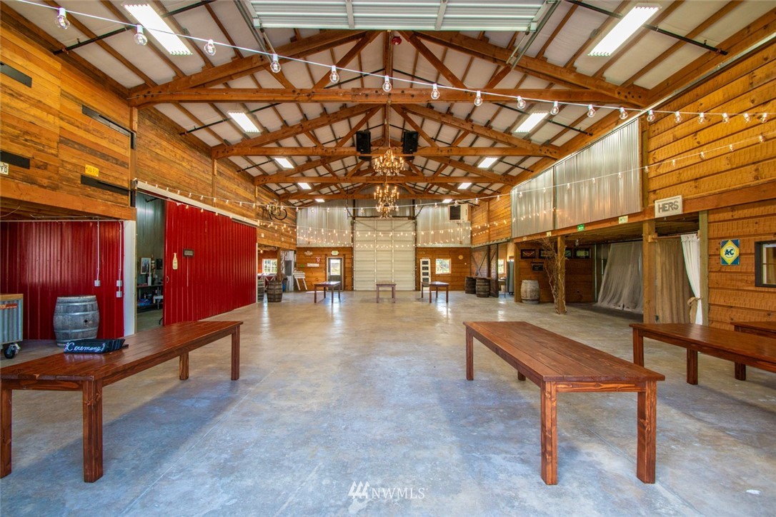 14162 Gibralter Road Anacortes, WA 98221 - Photo 15 of 25 Gallery Image 15