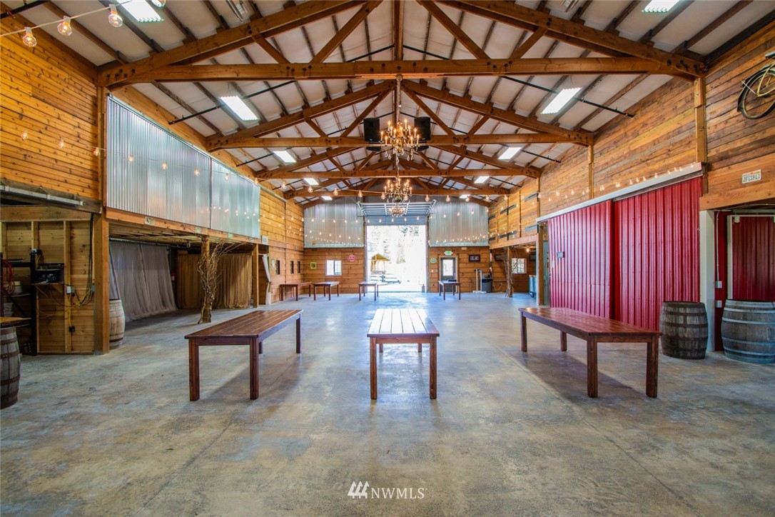 14162 Gibralter Road Anacortes, WA 98221 - Photo 16 of 25 Gallery Image 16