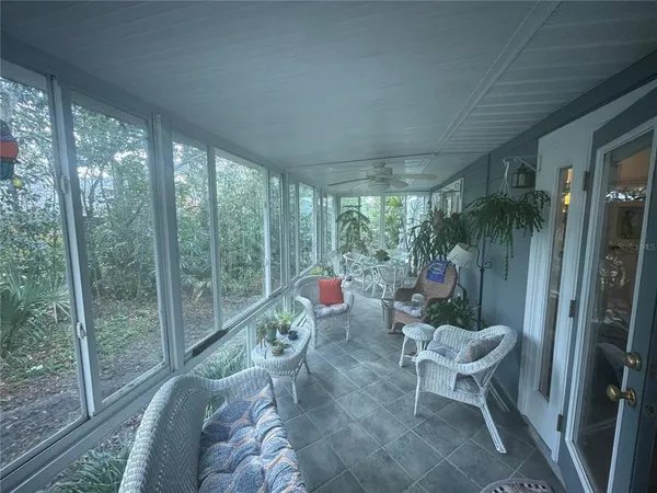 $2,000 | 324 Northwest 48th Boulevard, Unit K, Gainesville, FL 32607