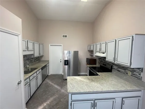 $1,900 | 324 Northwest 48th Boulevard, Unit K, Gainesville, FL 32607
