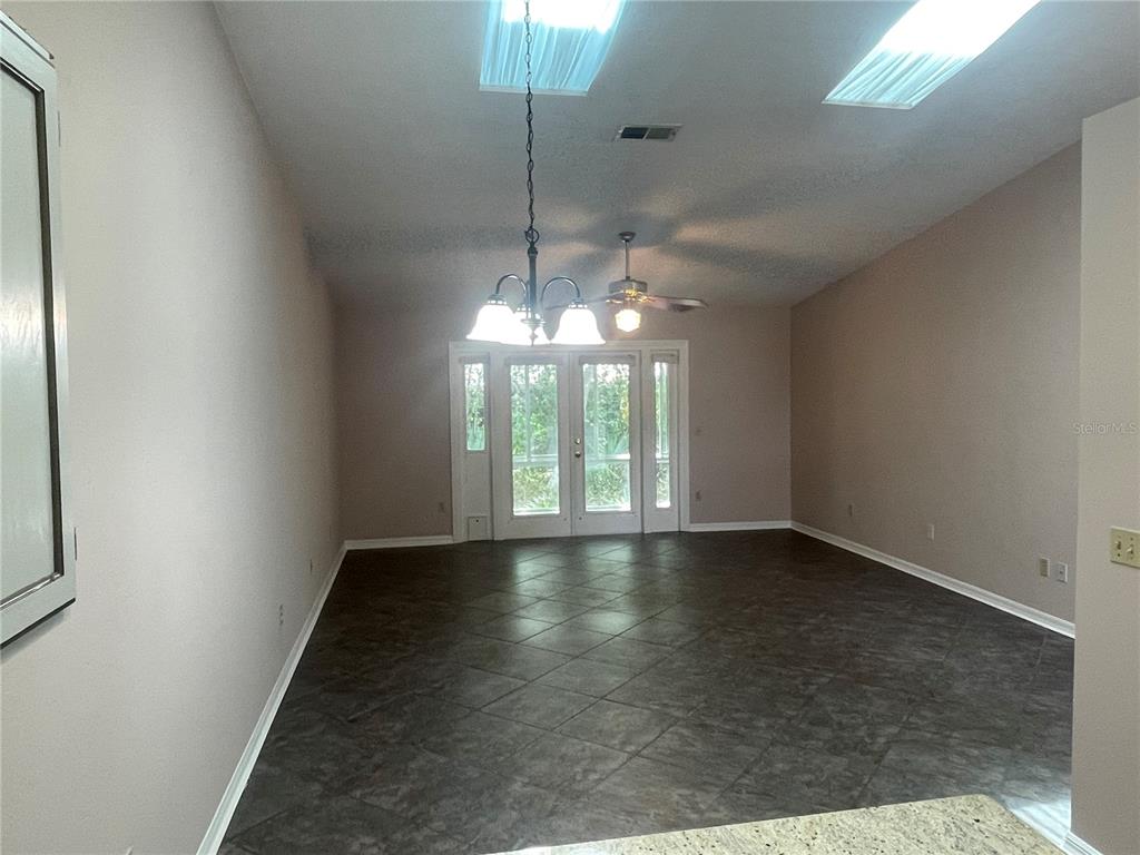 324 Northwest 48th Boulevard, Unit K Gainesville, FL 32607 - Photo 5 of 16