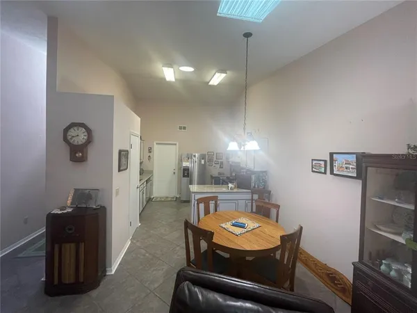 $2,000 | 324 Northwest 48th Boulevard, Unit K, Gainesville, FL 32607