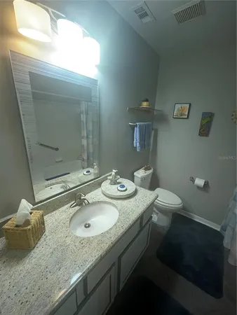 $2,000 | 324 Northwest 48th Boulevard, Unit K, Gainesville, FL 32607