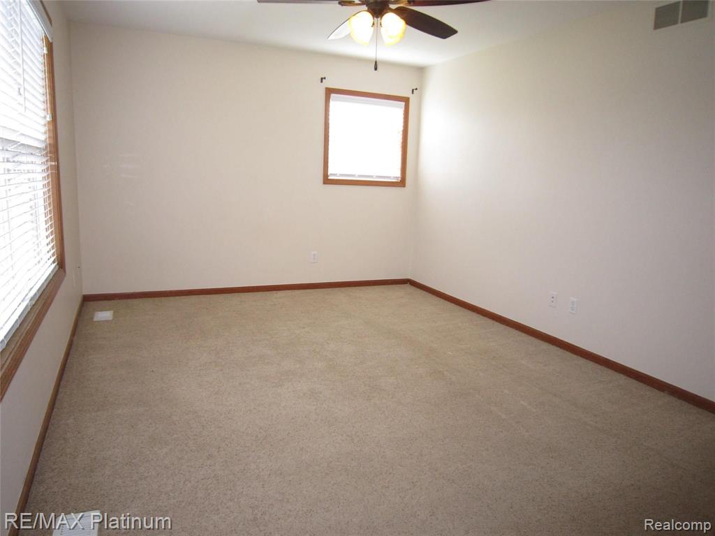1756 Argentine Road Howell, MI 48843 - Photo 26 of 46 Gallery Image 26