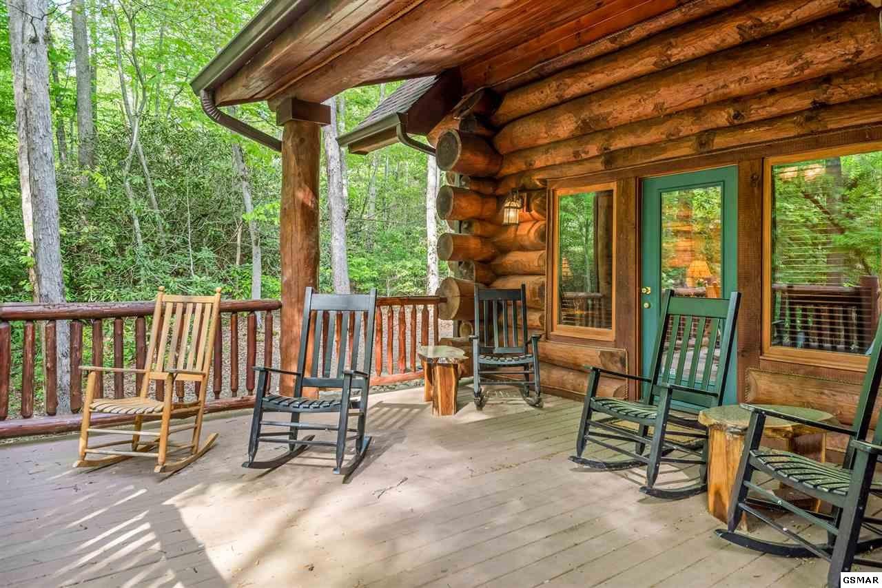 640 Pinnacle Vista Road, Unit EMMASPLACE Gatlinburg, TN 37738 - Photo 12 of 36 Gallery Image 12