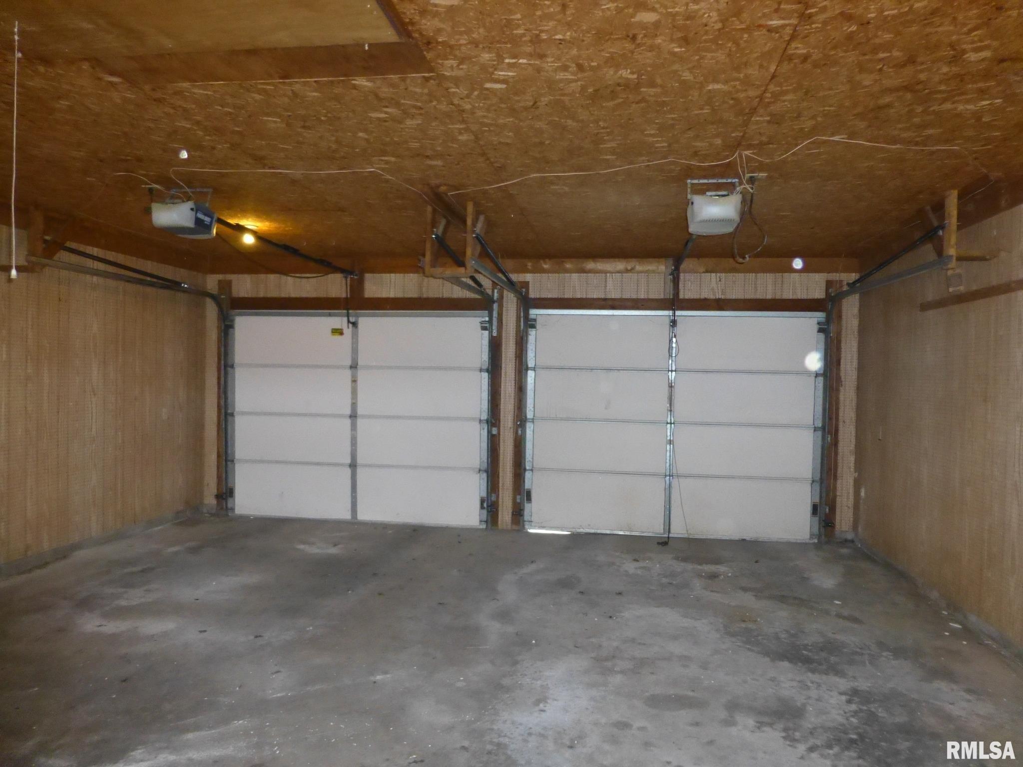 210 North 2nd Street Easton, IL 62633 - Photo 17 of 19