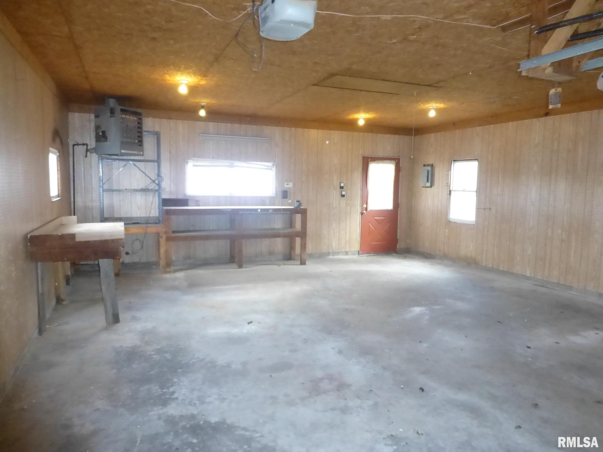 210 North 2nd Street Easton, IL 62633 - Photo 18 of 19