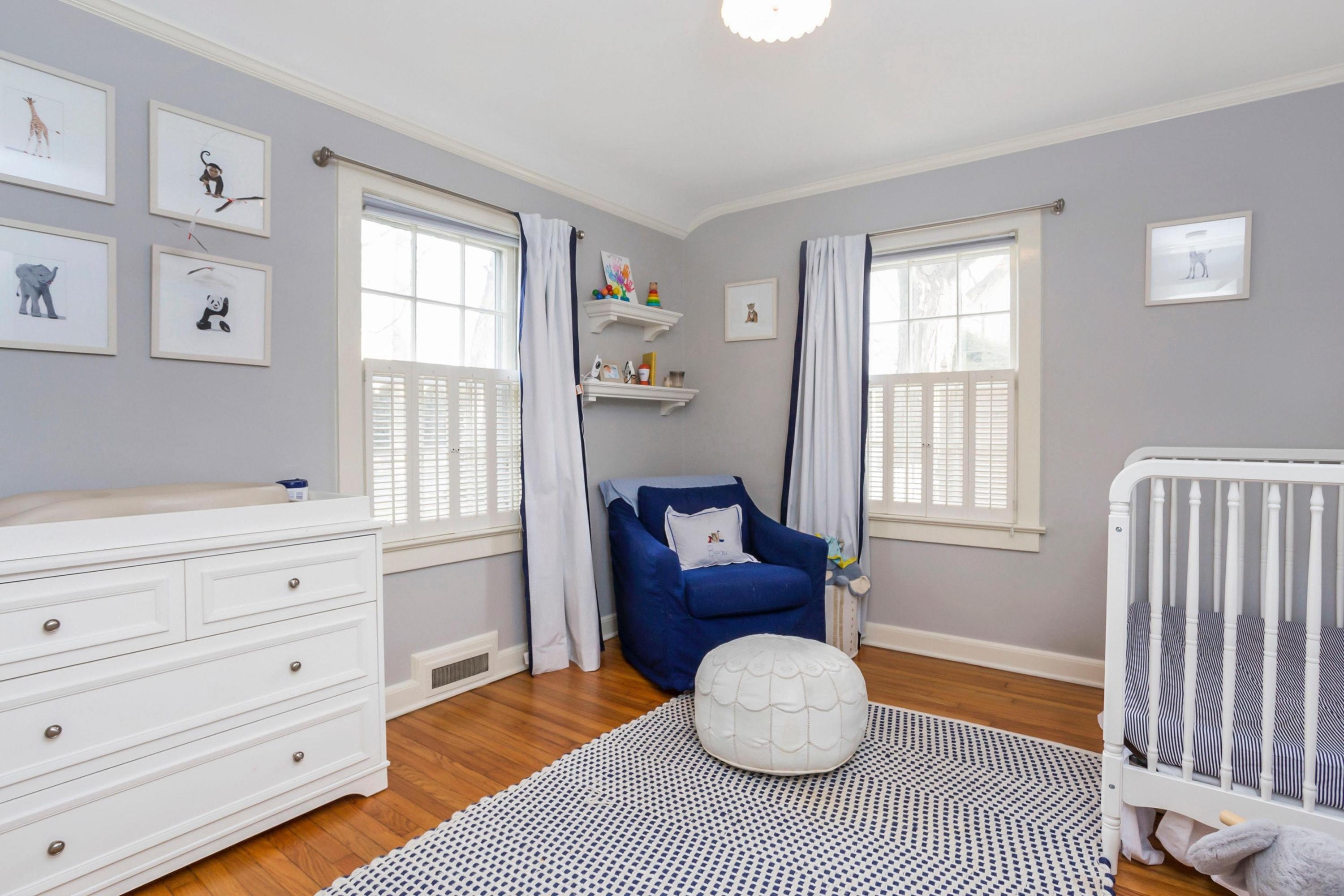 204 Middlesex Road Darien, CT 06820 - Photo 14 of 23 a living room with furniture a window and a rug
